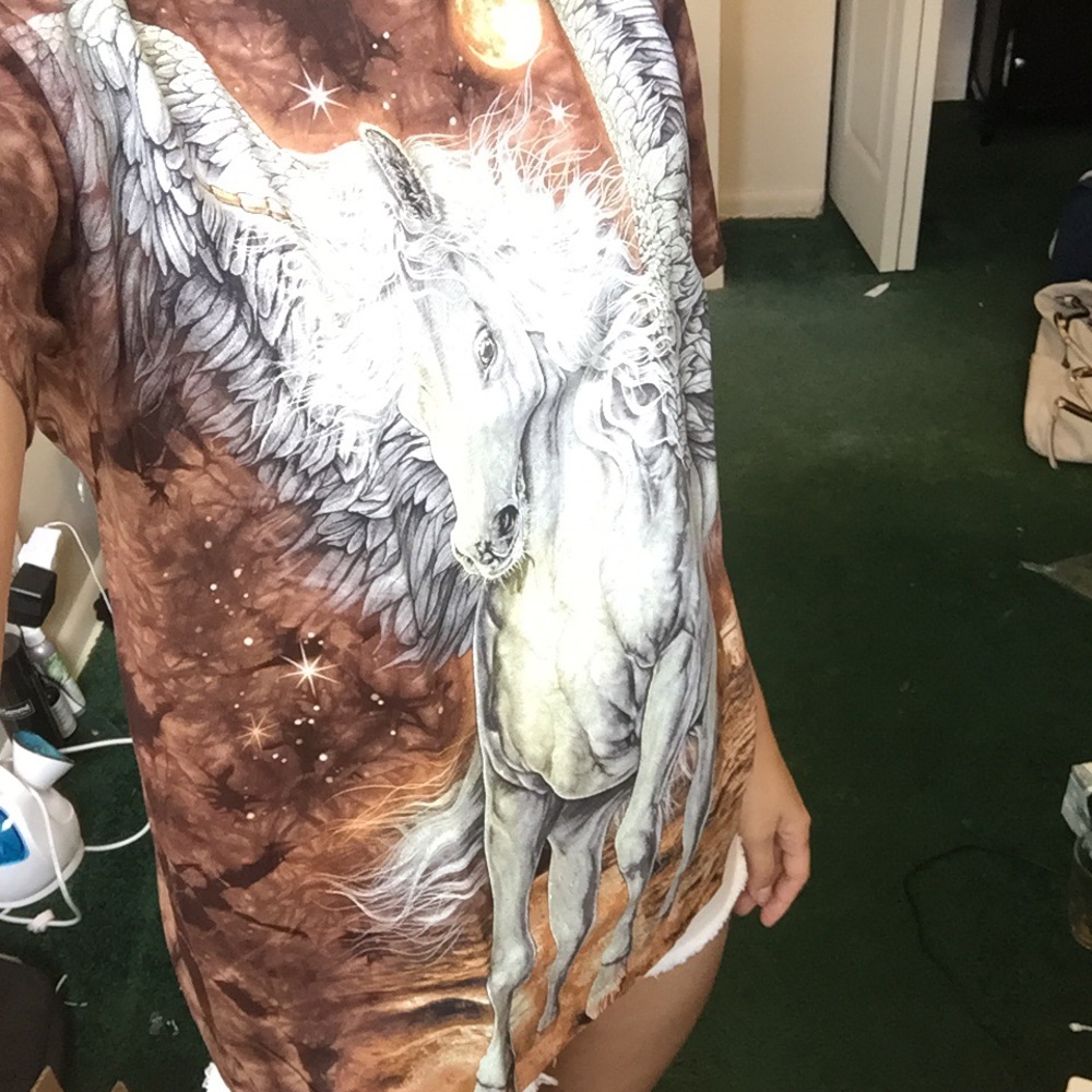 T shirt new/ Glow in the dark